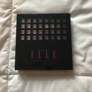 Makeup palette